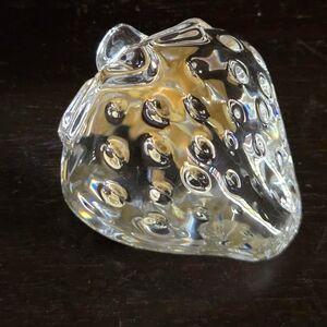 Beyer Bavarian Lead Crystal Strawberry